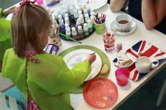 Mad Hatters Pottery Sandhurst