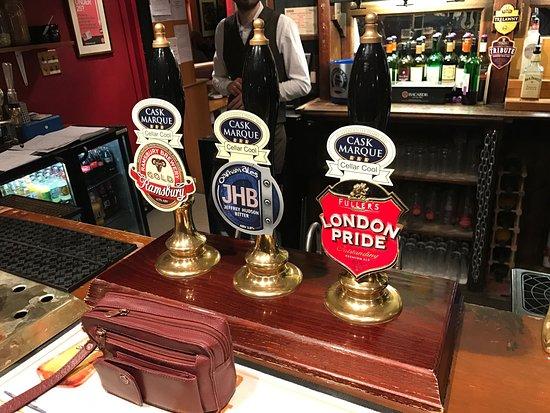 Three Swans Town Bar